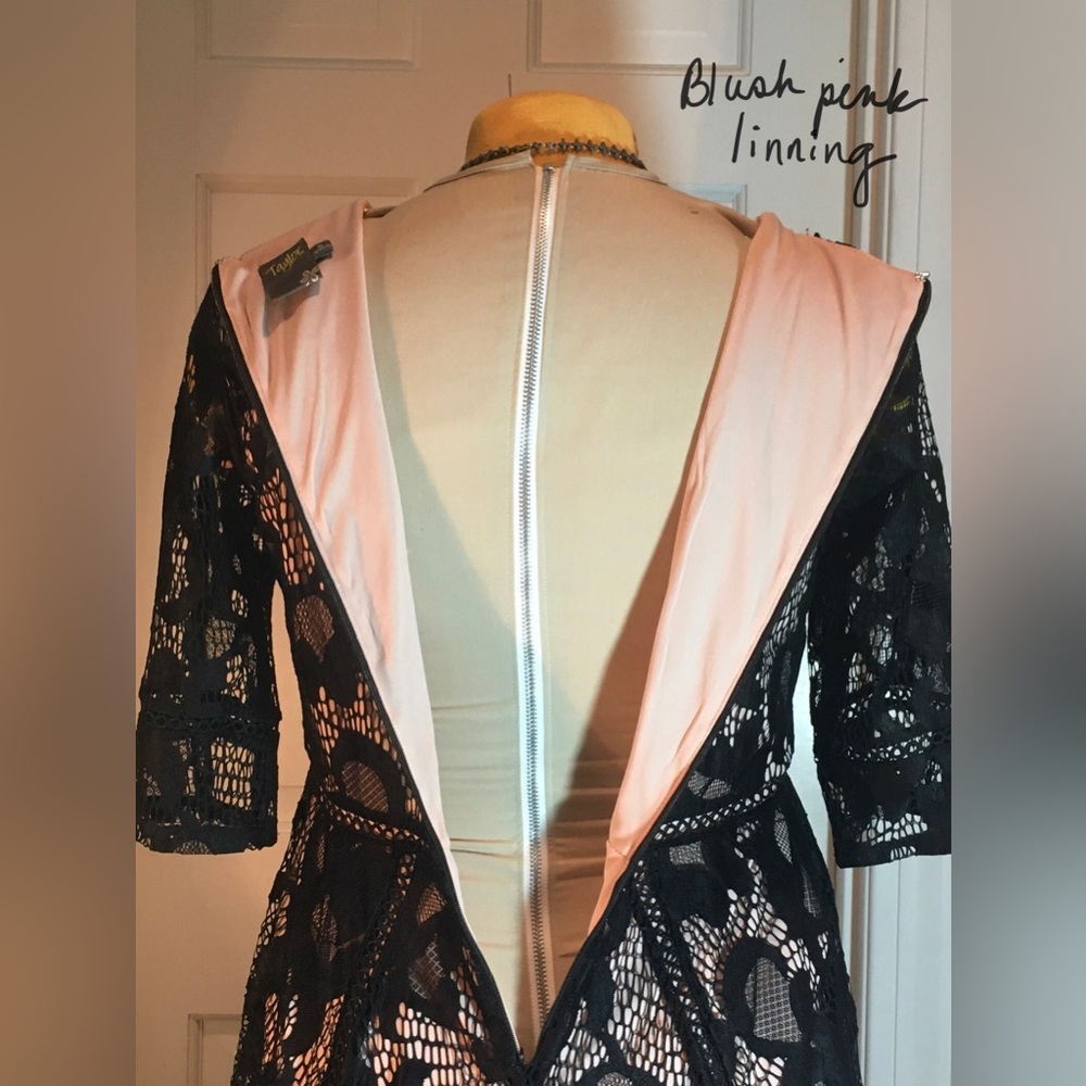 TAYLOR Black Lace Vneck short sleeve Fit and flare midi dress Pink lining SIze 6 - Picture 8 of 14